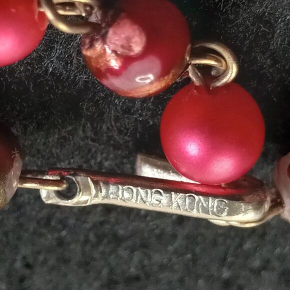 Vintage Hong Kong Graduated Textured, Smooth and Striped Beaded Necklace Chic - Picture 5 of 10